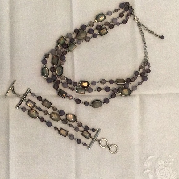 Premier Designs Necklace - Picture 3 of 7